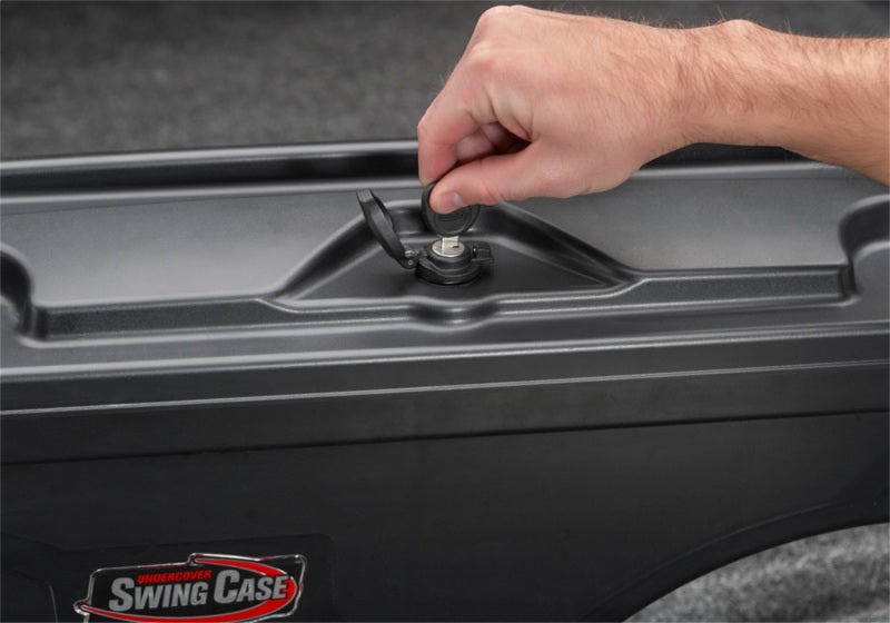 15-25 Ford F-150 UnderCover SC203D Drivers Side SwingH1128-H1157 Case -Black Smooth