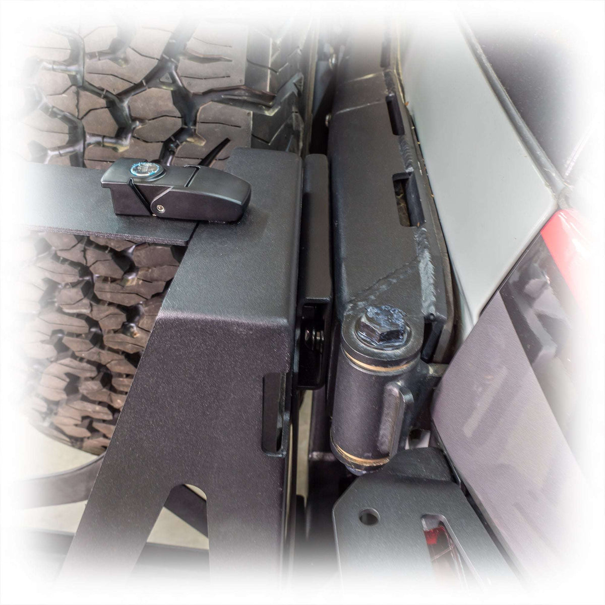 21-26 Ford Bronco Turn Offroad EA7-M1 Tailgate Molle Panel/ Mount