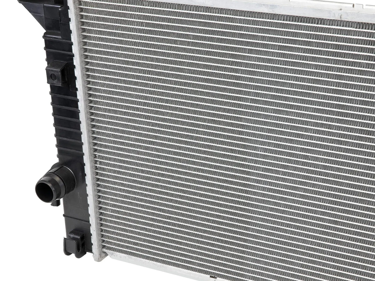 11-14 Ford F-150 V6-3.5L & 5.0L aFe 46-53281 POWER BladeRunner OER Series Radiator
