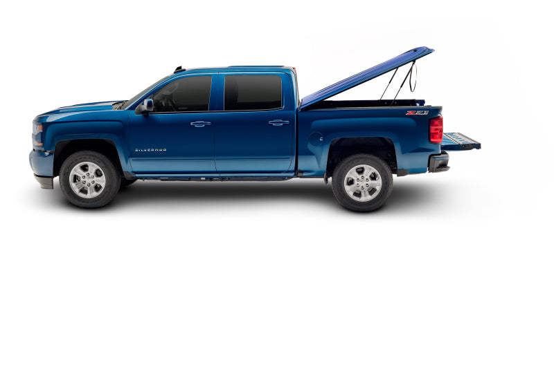 09-14 Ford F-150 UnderCover UC2146L-SZ 5.5ft Lux Bed Cover -Blue Flame