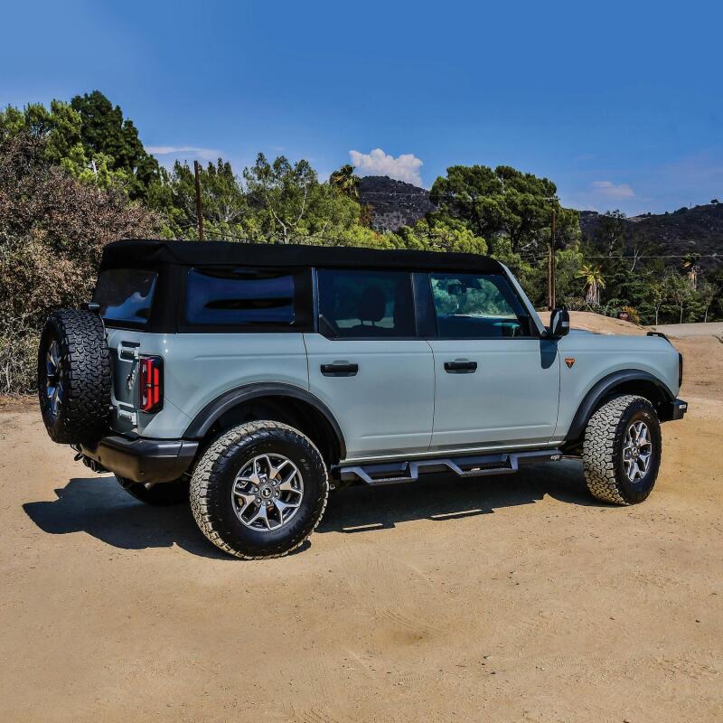 21-26 Ford Bronco Westin 56-14195 HDX Drop Nerf Bars Textured Black Steel