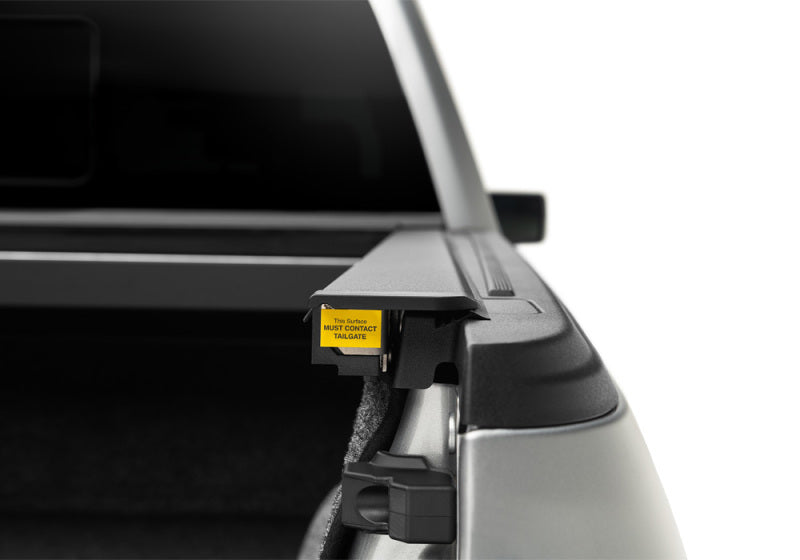 21-24 Ford F-150 Roll-N-Lock LG133M M-Series Retractable Tonneau Cover (w/o OE Cargo Tracks - 97.6in. Bed)