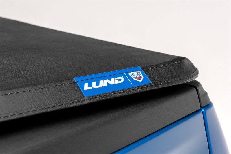 19-23 Ford Ranger Lund 950113 (6ft Bed) Genesis Tri-Fold Tonneau Cover - Black