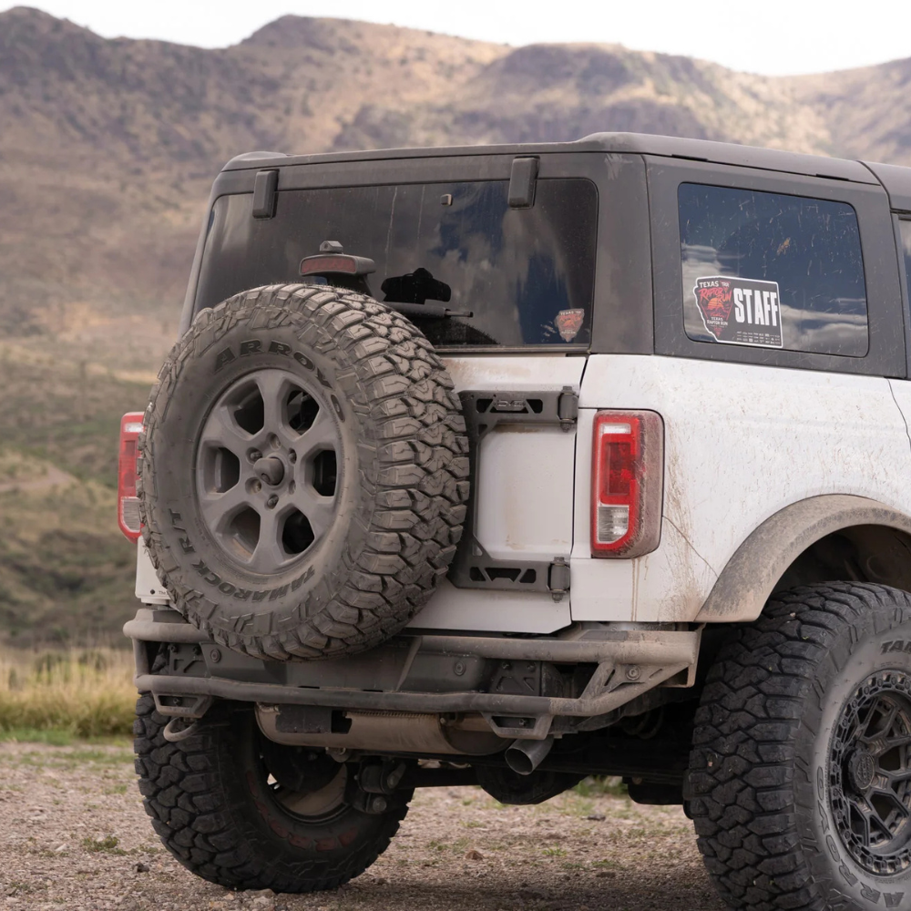 21-26 Ford Bronco DV8 Offroad RBBR-08 Rear Tube Bumper