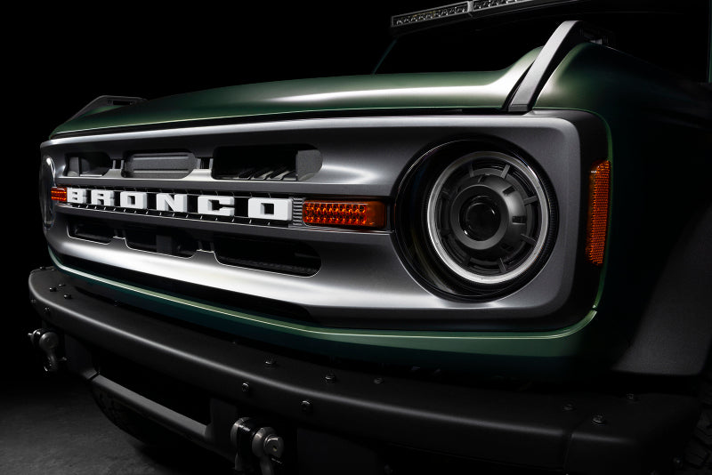 21-23 Ford Bronco Oracle Lighting 5886-023 Oculus Bi-LED Projector Headlights-Amber/White Switchback