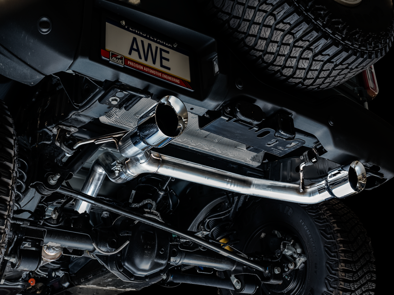 21-23 Ford Bronco L4 2.3L/V6 2.7L AWE 3015-32456 0FG Dual Rear Exit Exhaust w/Chrome Silver Tips & Bash Guard