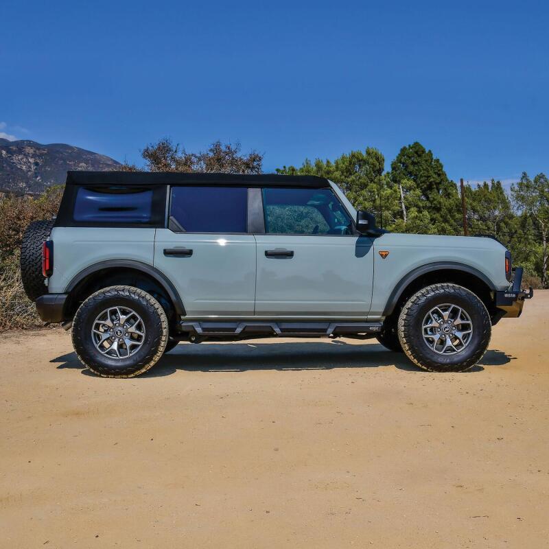 21-26 Ford Bronco Westin 56-14195 HDX Drop Nerf Bars Textured Black Steel