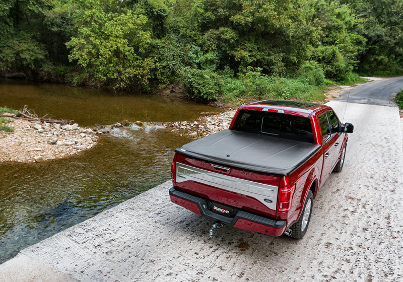 21-25 Ford F-150 UnderCover UC2216 6.5ft SE Bed Cover - Textured
