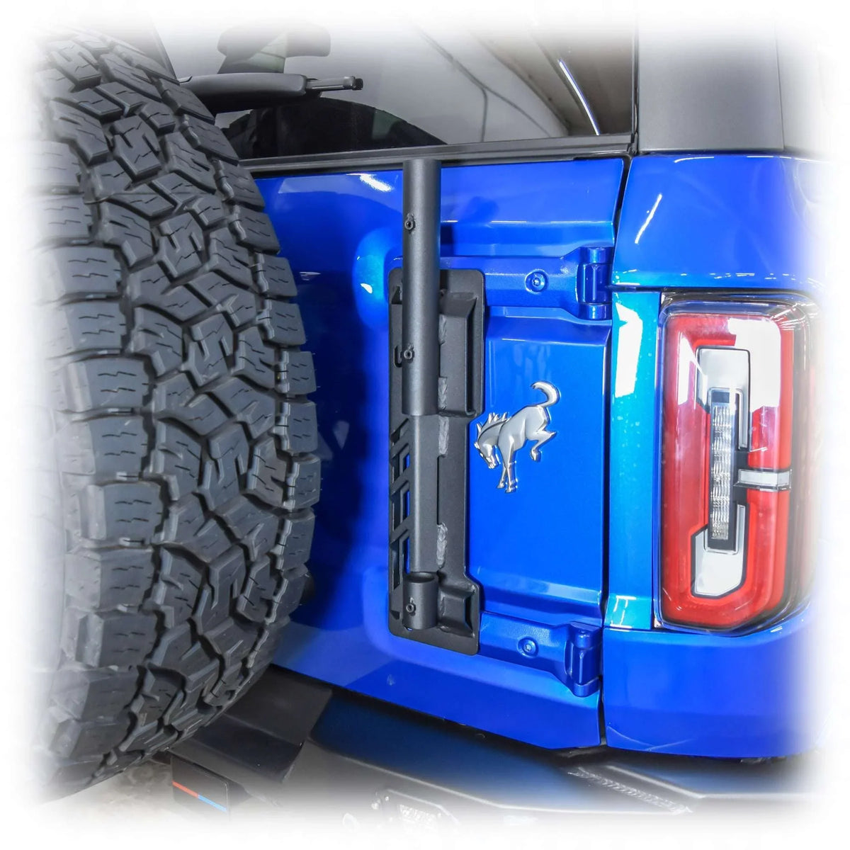 21-26 Ford Bronco Turn Offroad EAF2-M1 HD Tailgate Flag Mount