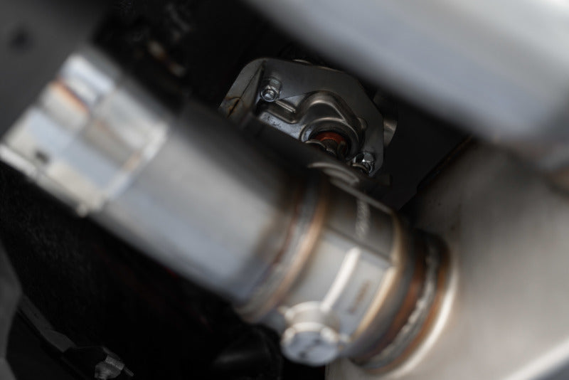 18-23 Ford Mustang GT 5.0 w/ Quad Tip Active Exhaust MBRP S72093CF Cat Back Split Rear T304 w/Carb Fib Tips