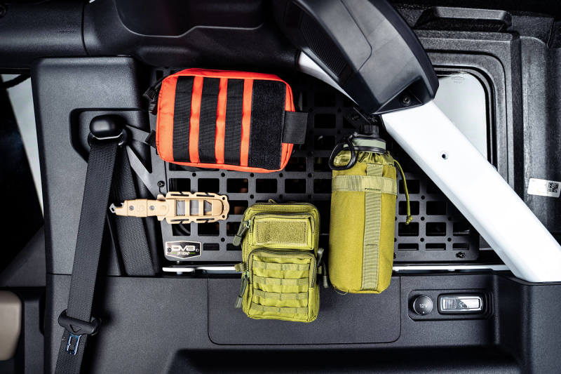 21-26 Ford Bronco 4-Door DV8 Offroad MPBR-01 Rear Window Molle Panels