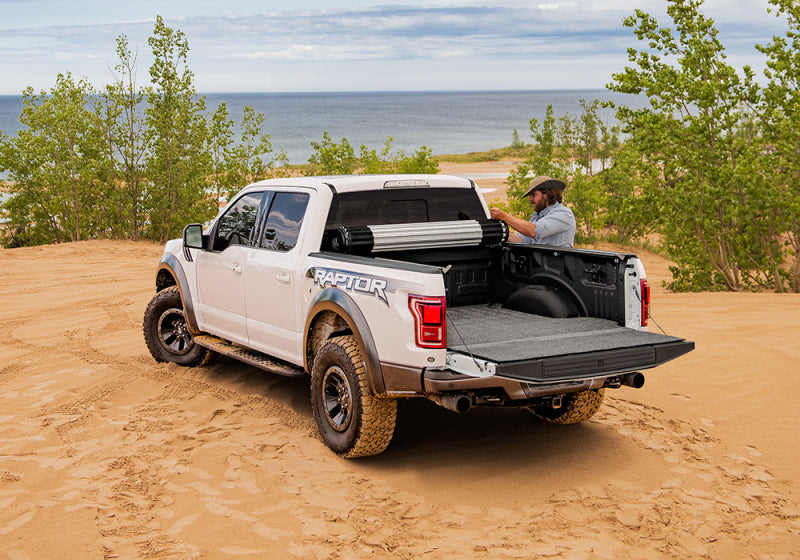04-14 Ford F-150 BackRack 39308 8ft Bed Revolver X2