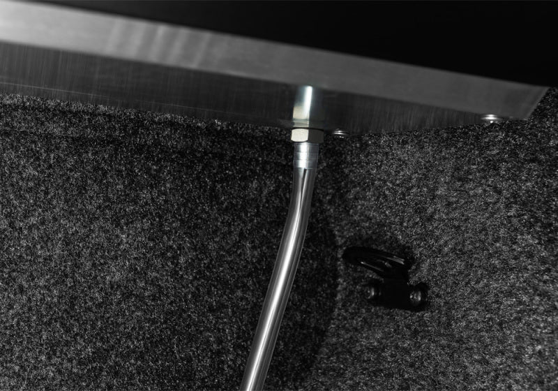 21-24 Ford F-150 Roll-N-Lock LG133M M-Series Retractable Tonneau Cover (w/o OE Cargo Tracks - 97.6in. Bed)