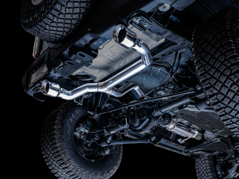 21-23 Ford Bronco L4 2.3L/V6 2.7L AWE 3015-32456 0FG Dual Rear Exit Exhaust w/Chrome Silver Tips & Bash Guard