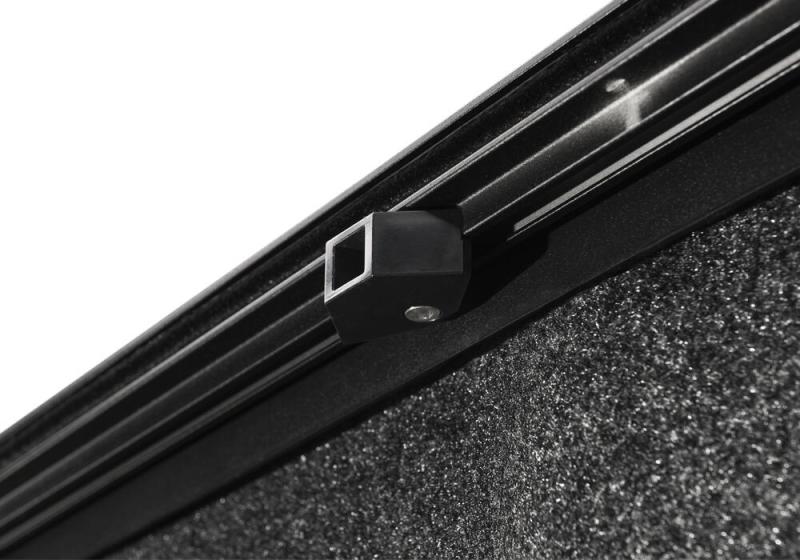 09-14 Ford F-150 Retrax 30371 5'7" IX Manual Retractable Tonneau Cover