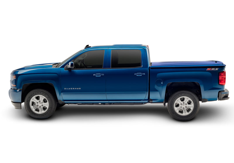 09-14 Ford F-150 UnderCover UC2146L-SZ 5.5ft Lux Bed Cover -Blue Flame