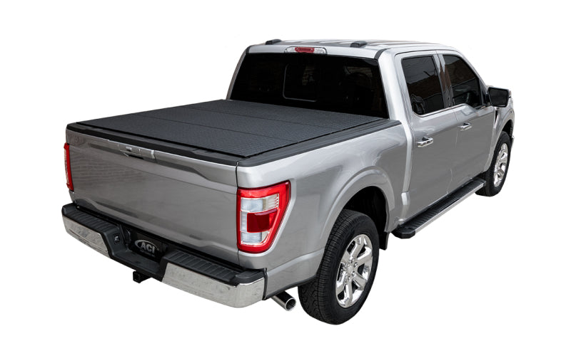 22-24 Ford Maverick Access B0010079  LOMAX Pro Series Cover, 4ft 5in Bed - Black Diamond Mist
