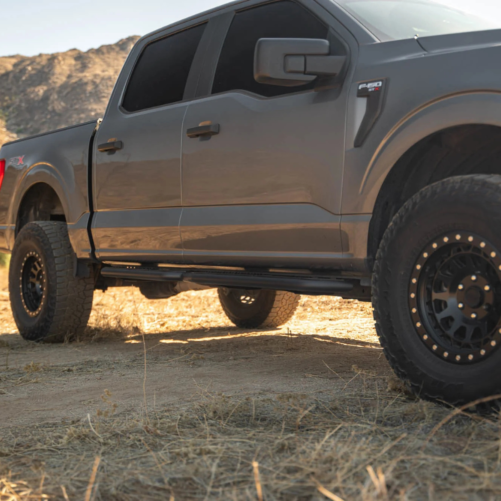15-26 Ford F-150 / 17-26 Raptor DV8 Offroad SRFF1-01 OE Plus Side Steps