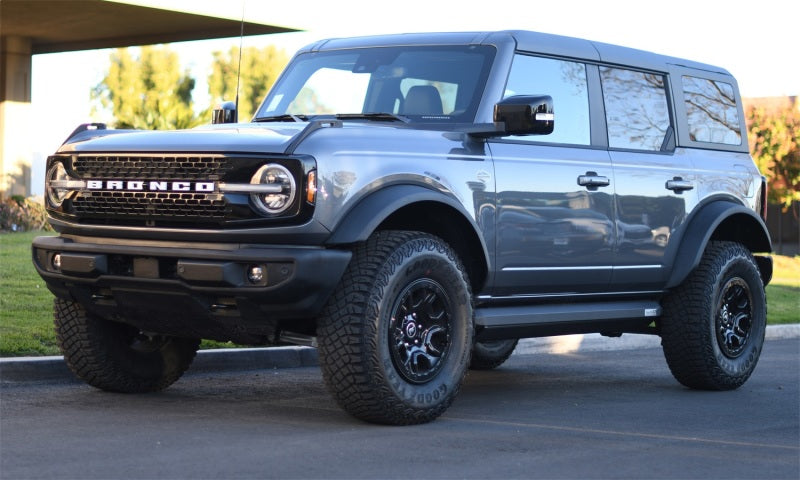 21-23 Ford Bronco AMP Research 77140-01A 4 Door (Excl. Raptor) XL PowerStep-Black