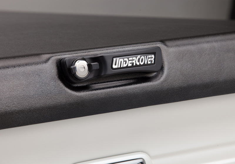 21-25 Ford F-150 Crew Cab UnderCover UC2208 5.5ft Elite Bed Cover - Black Textured