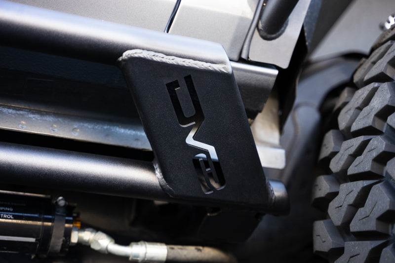 21-26 Ford Bronco DV8 Offroad SRBR-04 FS-15 Series 2-Door Rock Sliders