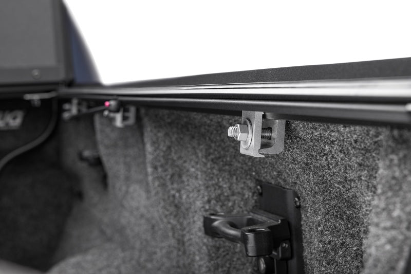 19-23 Ford Ranger Extang 80636 5ft. Bed Endure ALX
