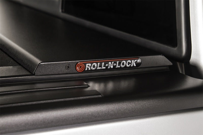 04-08 Ford F-150 Roll-N-Lock LG170M 5'7" Bed M-Series Manual Retractable Tonneau Cover